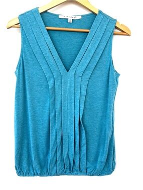Max Studio Turquoise Pleated V-Neck Sleeveless Top